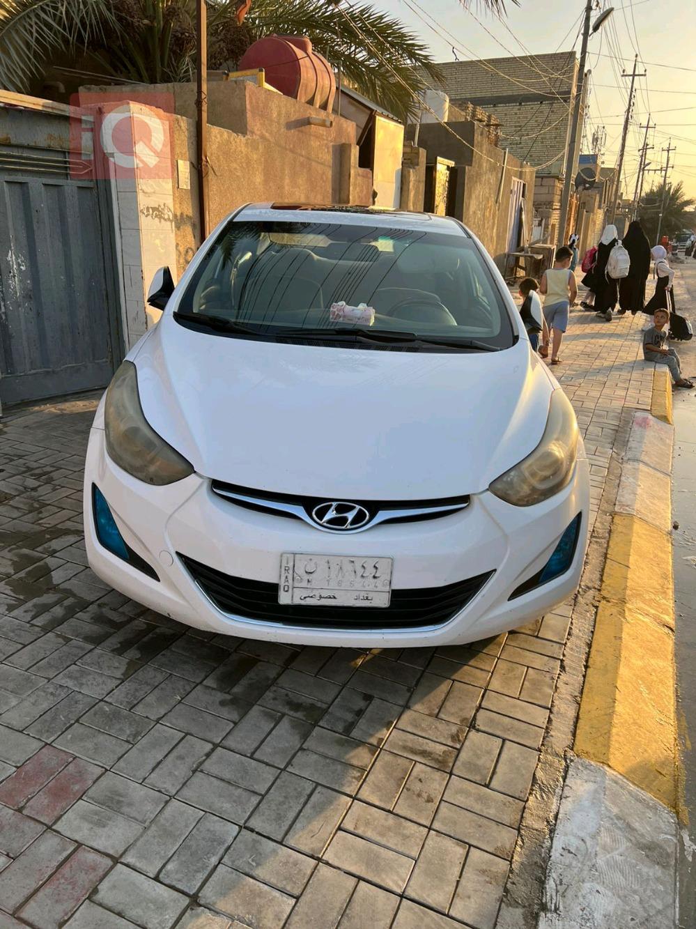 Hyundai Elantra